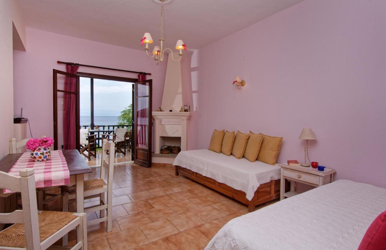 Iro Family Apartments Pelion Lefokastro Eksteriør billede