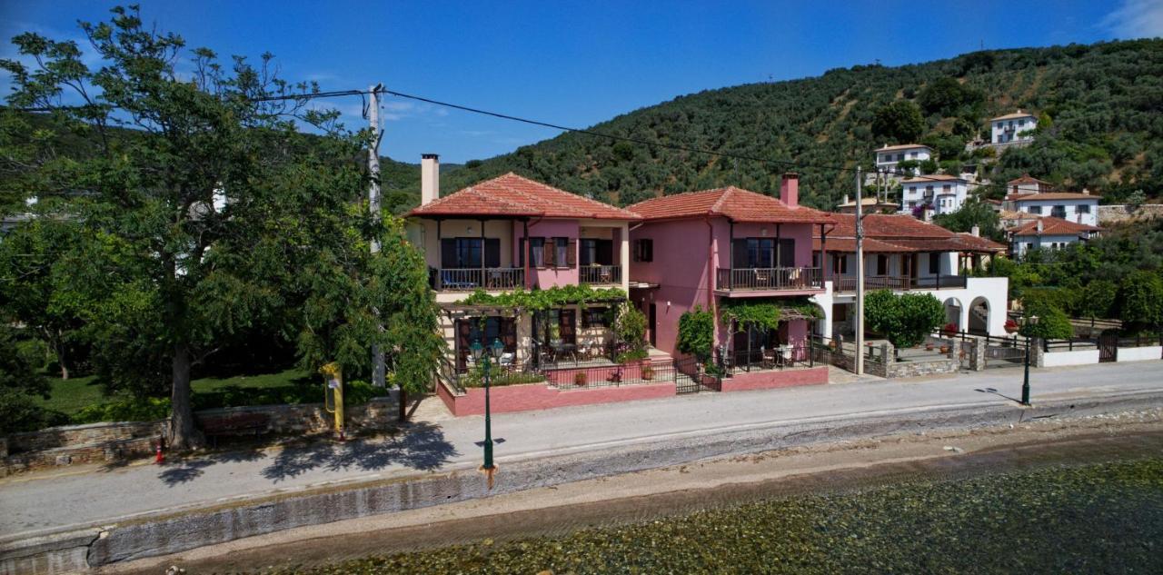Iro Family Apartments Pelion Lefokastro Eksteriør billede